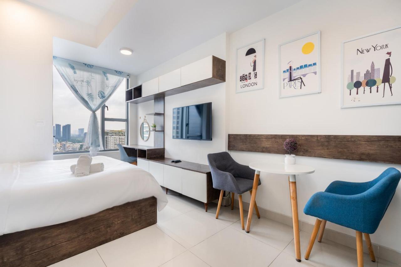 Harry'Home-River Gate- Swimming Pool- Free Pickup 5 Night Or More Hô Chi Minh-Ville Extérieur photo